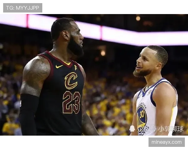 法布雷加斯与哈维的组织核心角色分化：球权分配与前插终结倾向对比